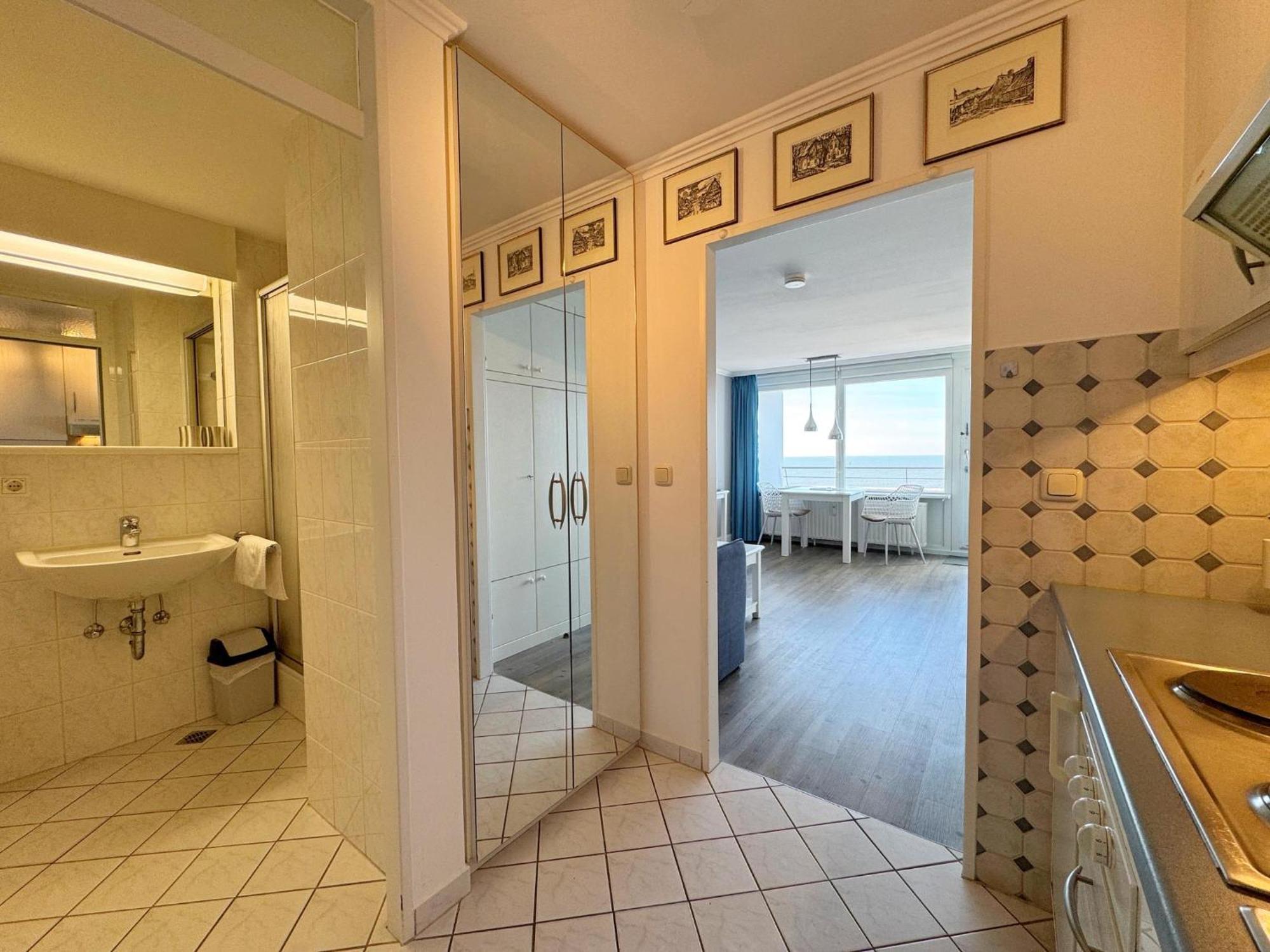 Haus Metropol App 130 Mit Meerblick Und Balkon Westerland Esterno foto